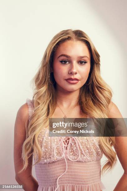 1,335 Descendants The Rise Of Red Stock Photos, High-Res Pictures, and ...