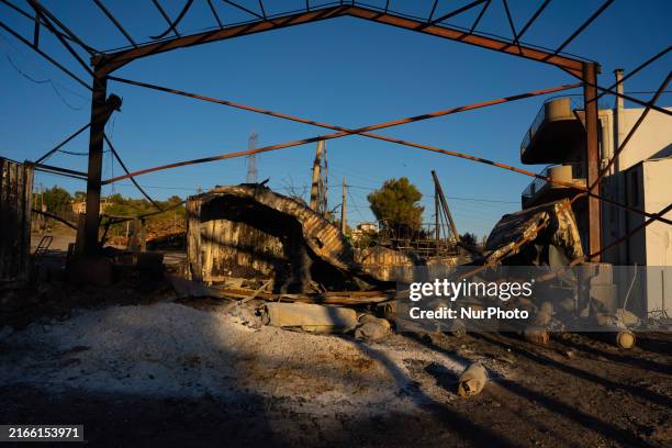 Warehouse Exploding 4,664 Lumber Warehouse Stock Photos, High-Res Pictures, and Images ...