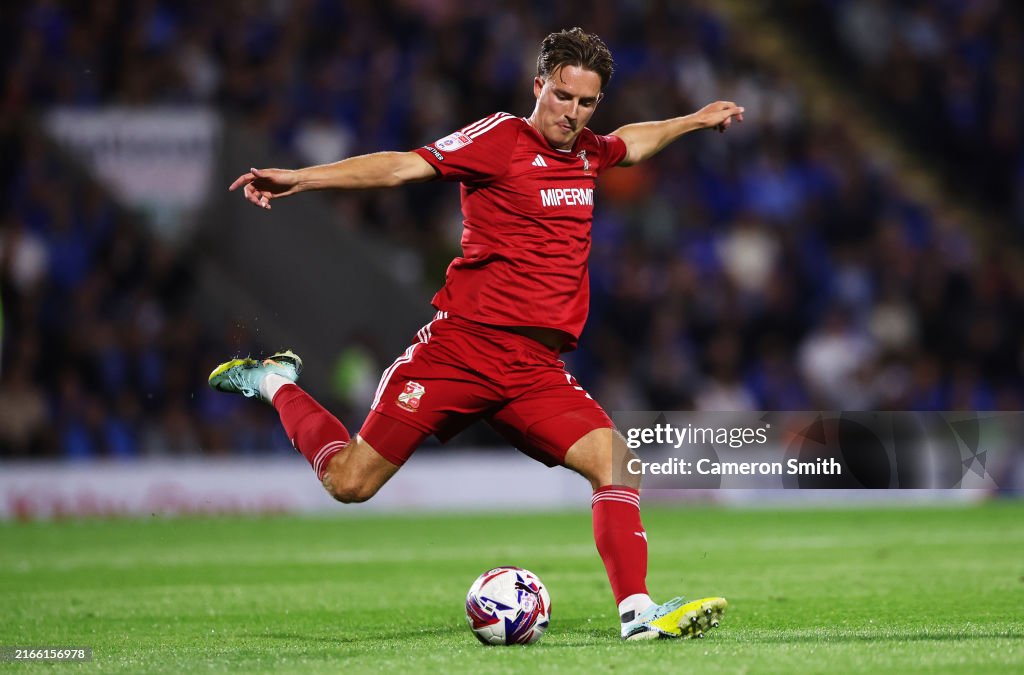 Chesterfield v Swindon Town - Sky Bet League Two