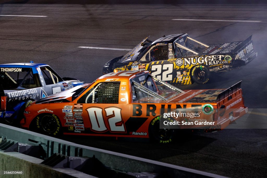 NASCAR Craftsman Truck Series Clean Harbors 250