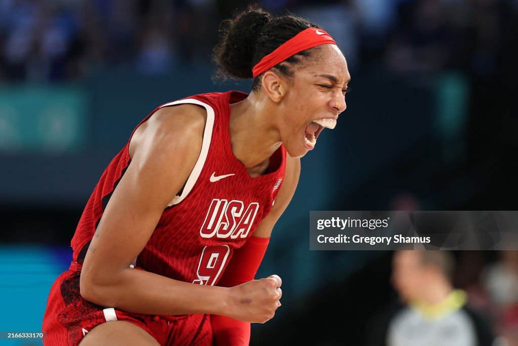 Basketball - Olympic Games Paris 2024: Day 16