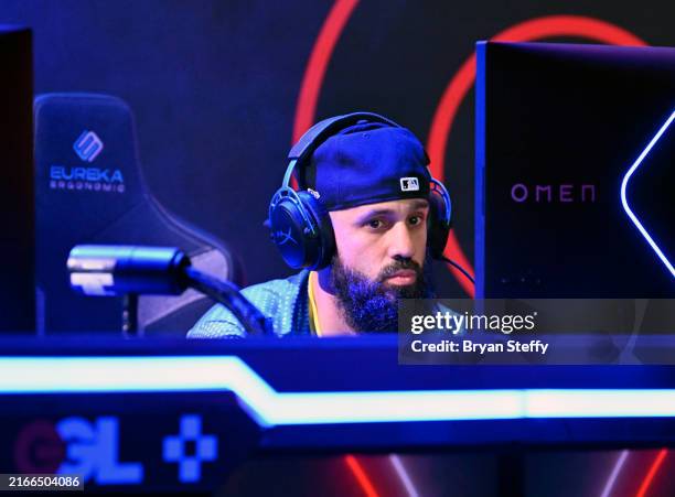 Daniel Rues 1,526 Hyperx Arena Las Vegas Photos & High Res Pictures - Getty Images