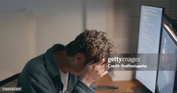 Programmer Pusing 301 Key Piano Letter Stock Photos, High-Res Pictures, and Images ...