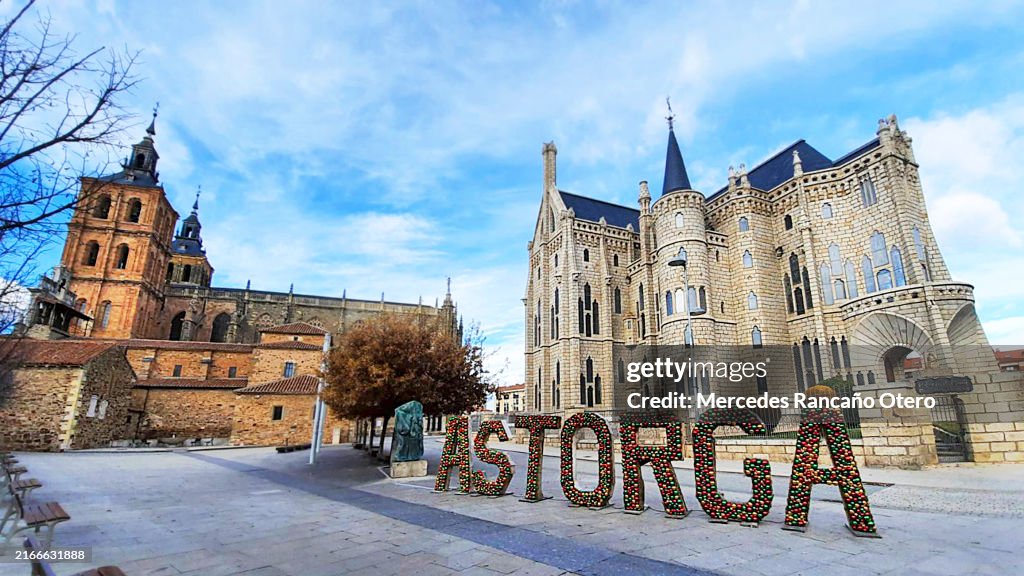 Astorga, León province, Spain. Street view of the Cathedral and Episcopal Palace .