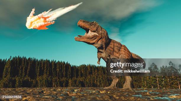 das letzte brüllen der dinosaurier hallt wider, als ein verheerender meteor einschlägt - prähistorisches zeitalter stock-fotos und bilder