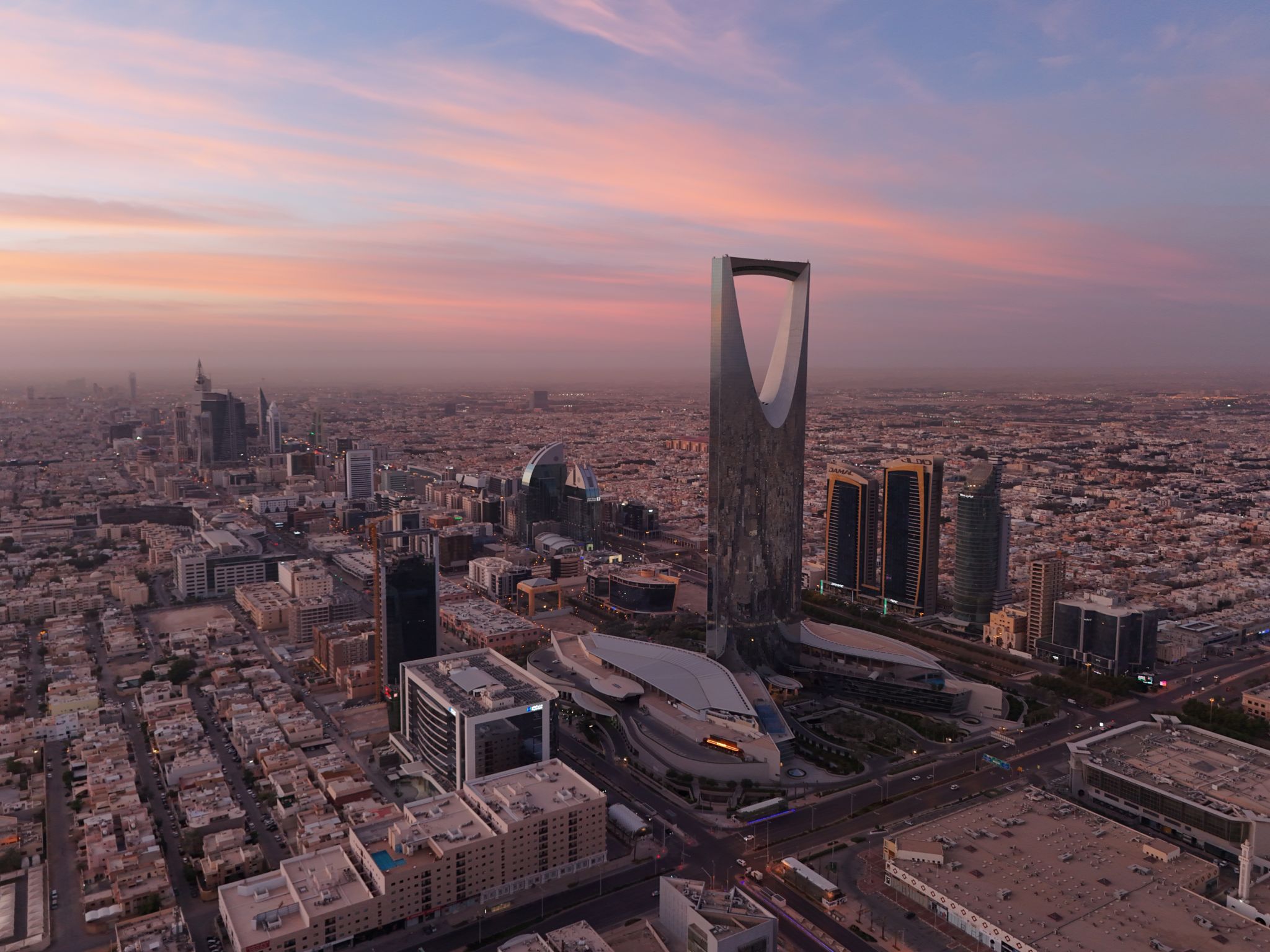 riyadh skyline technology