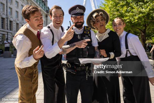 Ladha Ricce 264 Simon Byrne Police Officer Photos & High Res Pictures - Getty Images