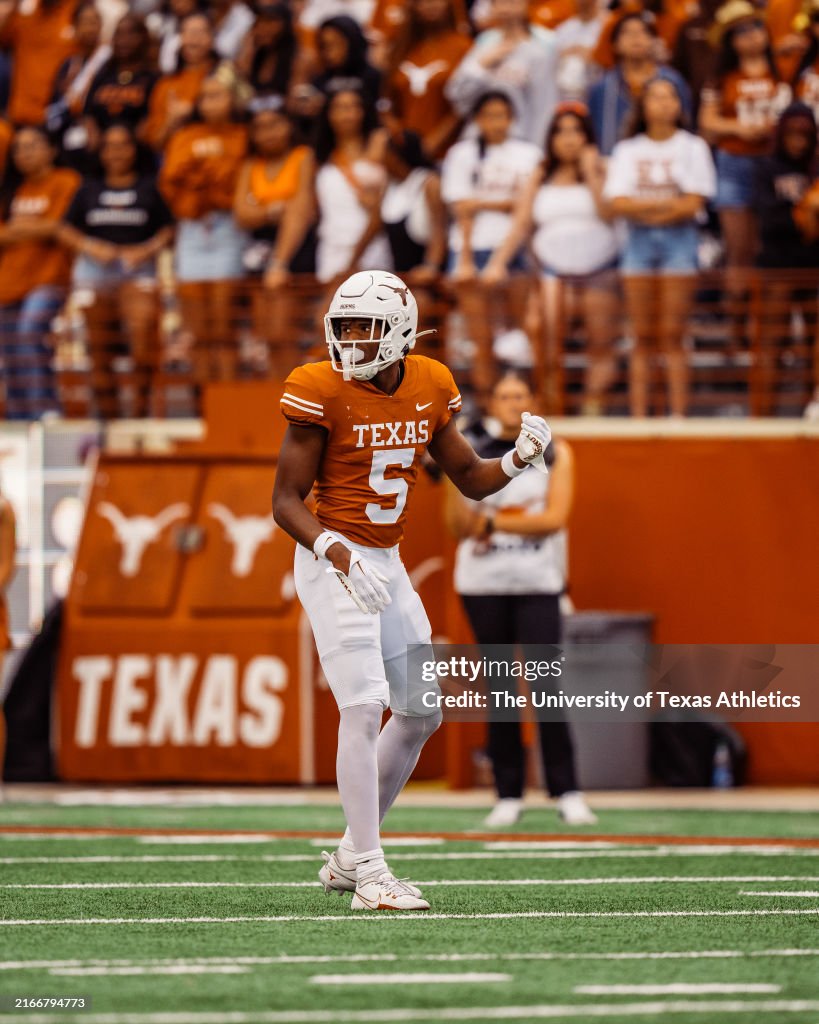 Texas Spring Game Ryan Wingo at Darrell K Royal-Texas Memorial Stadium on April 20 ...