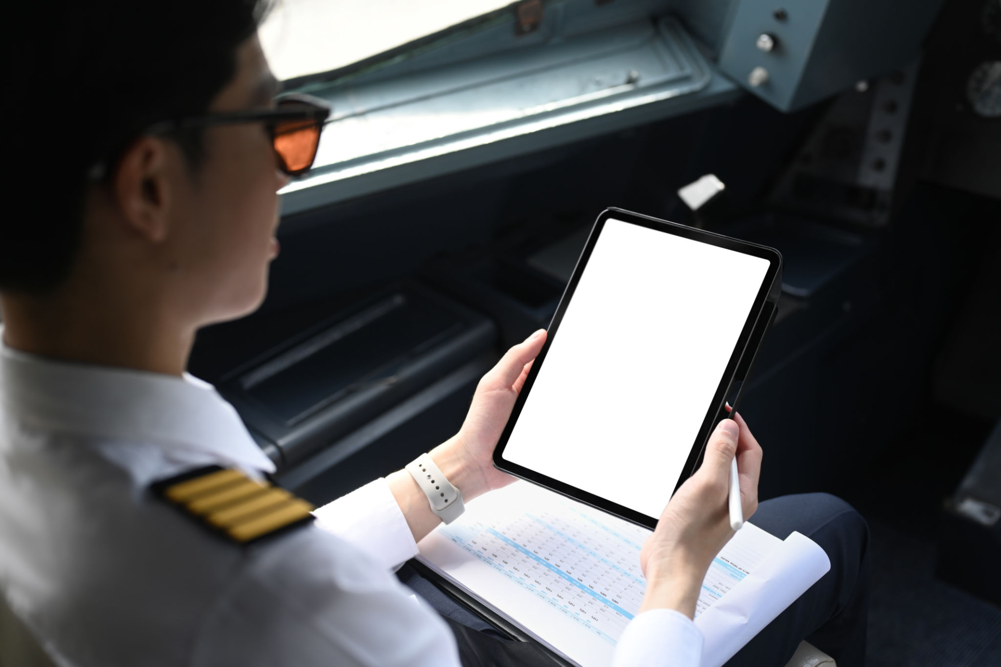 pilot using tablet