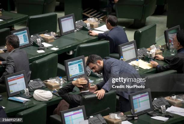 Iran Parliament, Fotografía de noticias