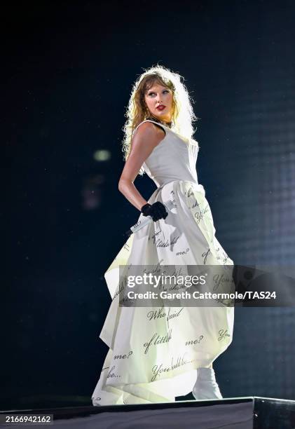 Taylor Swift performs onstage during "Taylor Swift | The Eras Tour" at Wembley Stadium on August 15, 2024 in London, England.