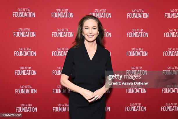 Diane Raine 12,751点のダイアン・レインの写真と高解像度写真 - Getty Images
