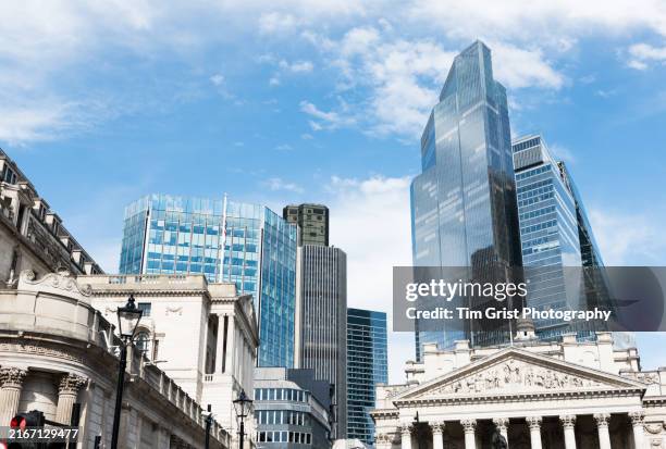 the city of london skyline - monetary policy stock pictures, royalty-free photos & images