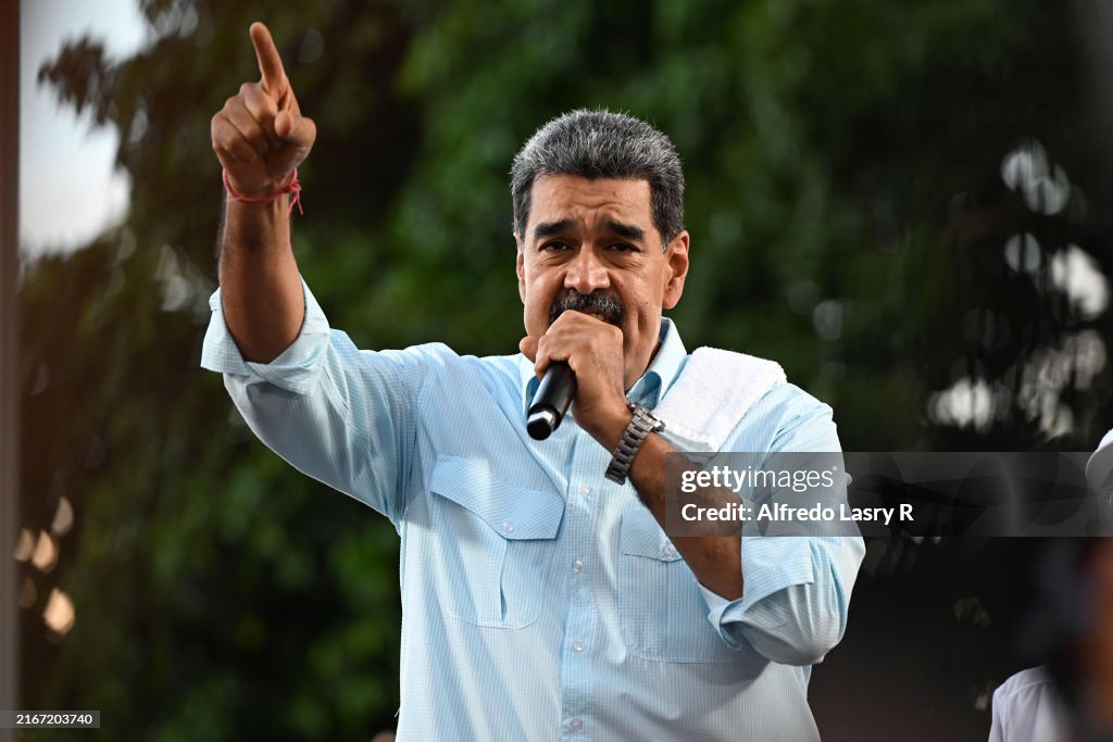 'Gran Marcha Mundial por la Paz' March In Support Of Nicolas Maduro