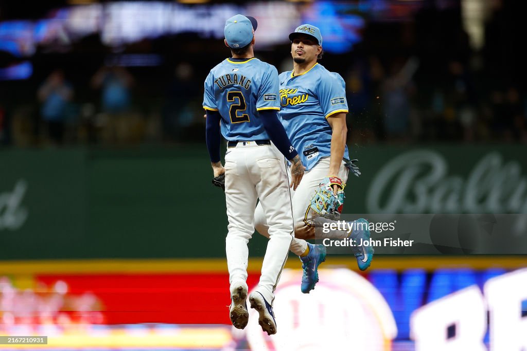 Cleveland Guardians v Milwaukee Brewers