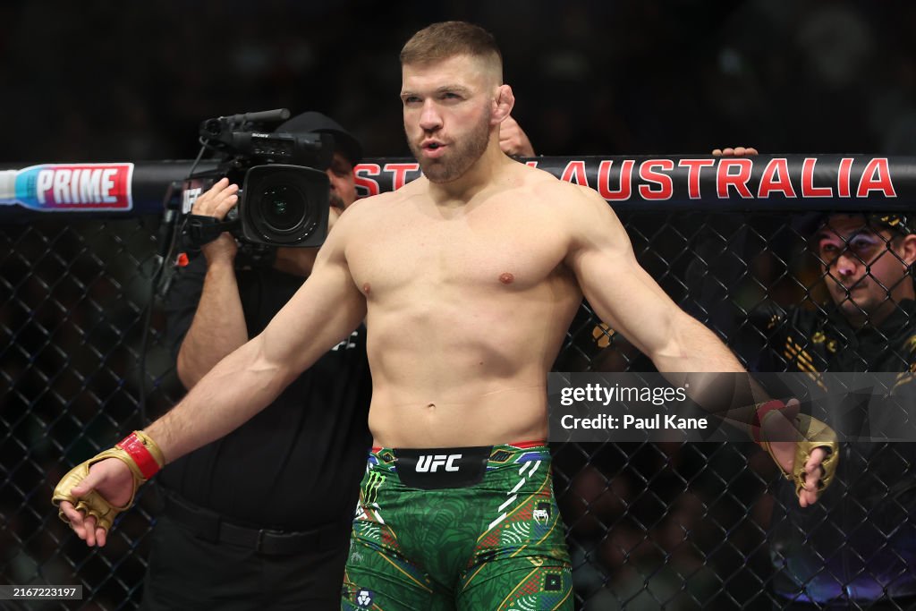UFC 305 Perth