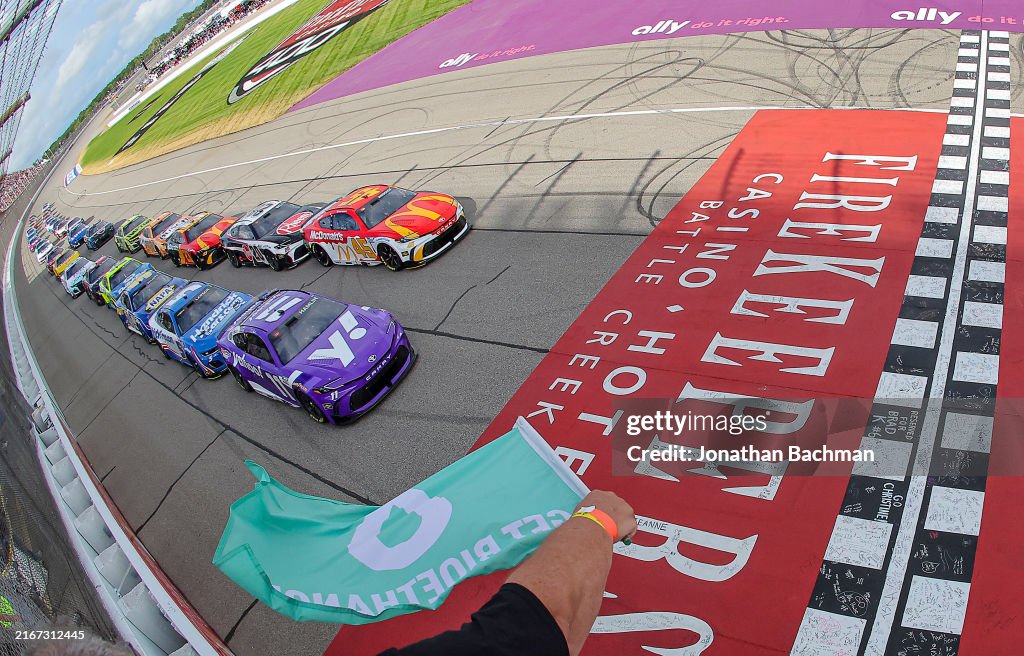 NASCAR Cup Series FireKeepers Casino 400