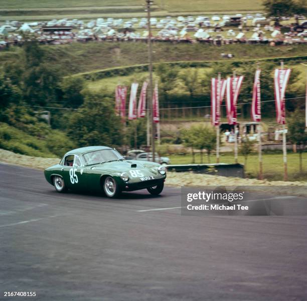 Gordon Riley Lotus 53 Peter Lumsden Stock Photos, High-Res Pictures, and Images - Getty Images