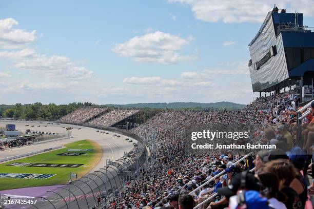 Michigan International Raceway 712 Michigan International Speedway View Stock Photos, High-Res ...