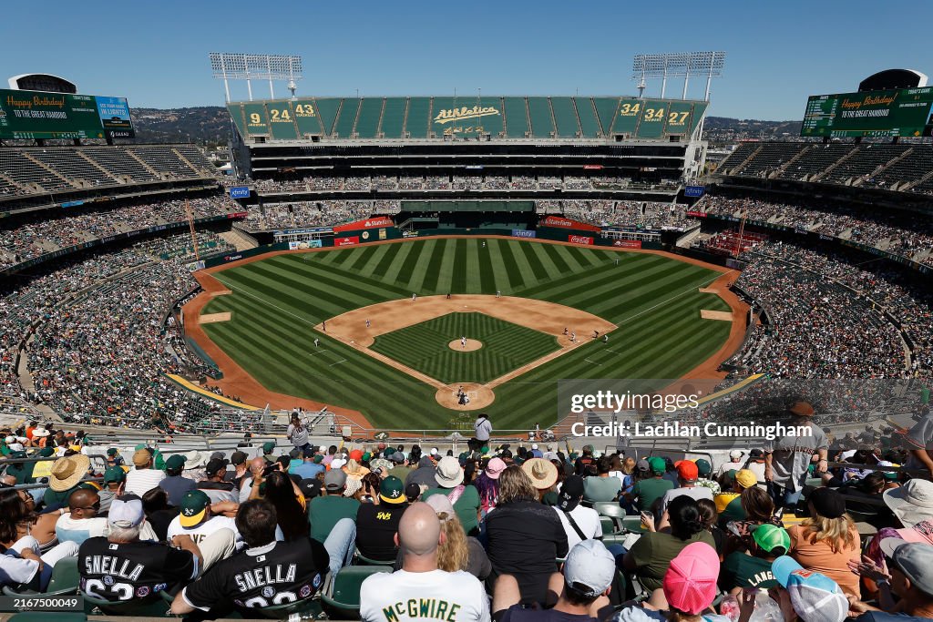 San Francisco Giants v Oakland Athletics