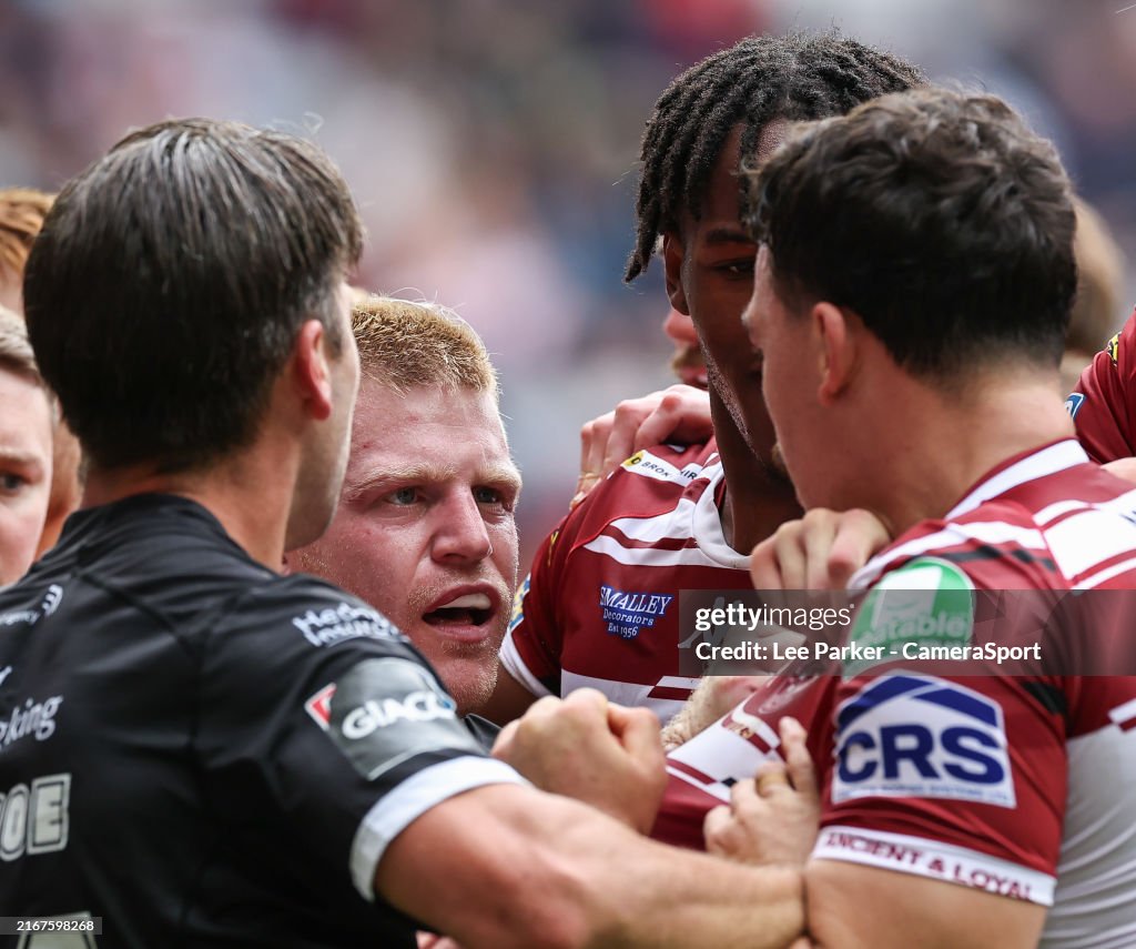 Wigan Warriors v Hull FC - Betfred Super League