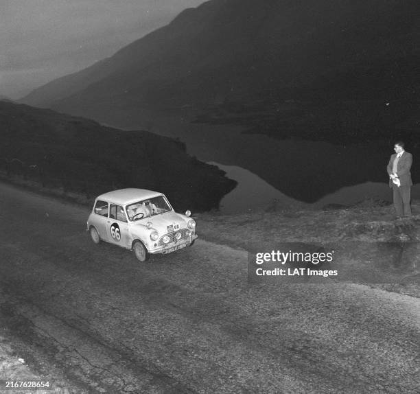 Rac Rally 1960 58 Austin Mini Seven Stock Photos, High-Res Pictures, and Images ...
