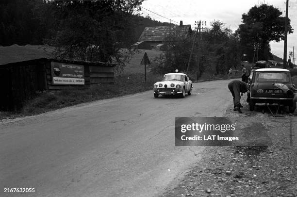 Triumph Spitfire Rally 218 Triumph Spitfire Stock Photos, High-Res Pictures, and Images ...