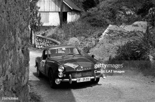 Triumph Spitfire Rally 218 Triumph Spitfire Stock Photos, High-Res Pictures, and Images ...