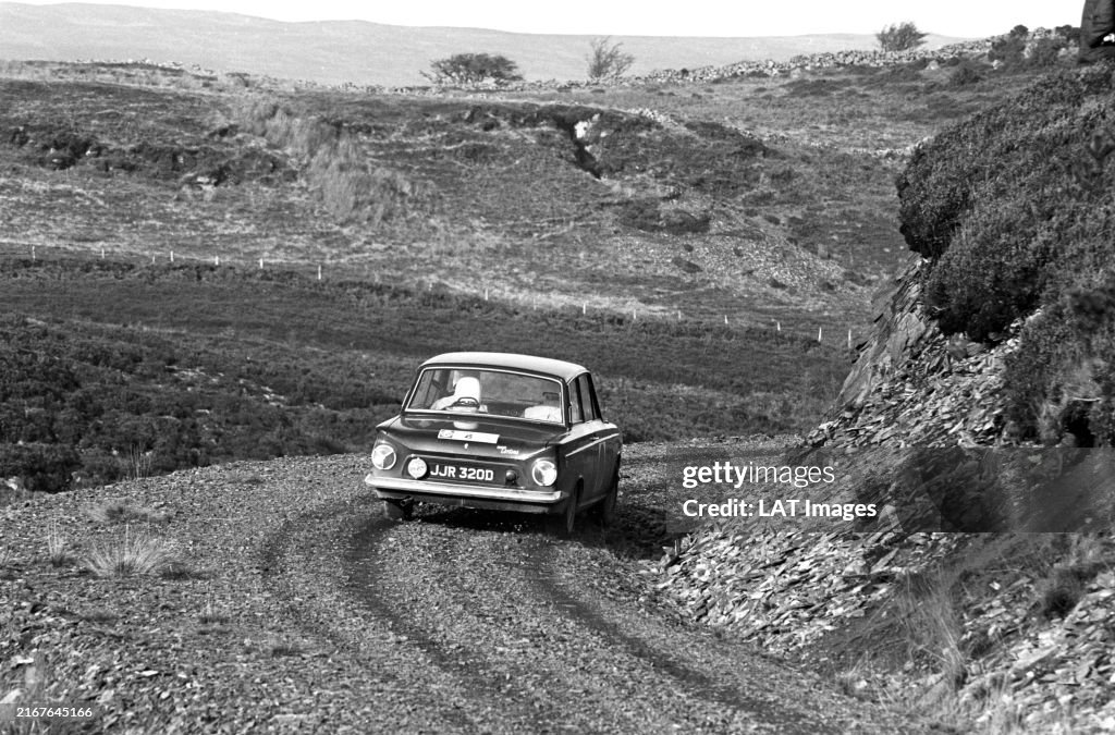 Ac Rally Peter Gelder / Ray Hunt, Ford Cortina Mk1 during the RAC Rally on ...