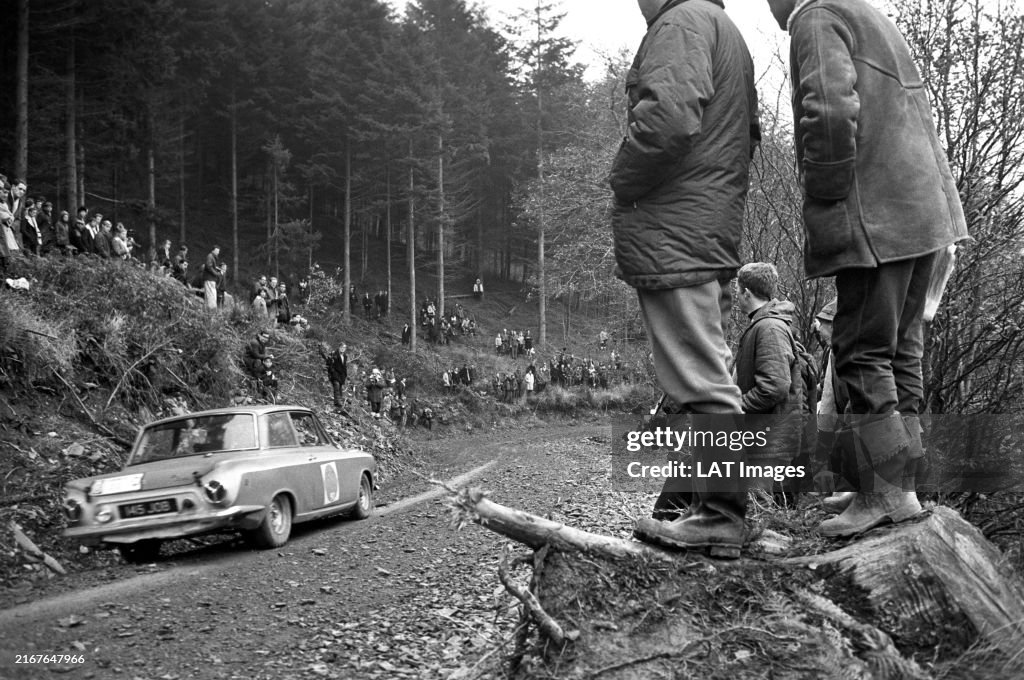 Ac Rally Lotus Ford Cortina Mk1 Cortina during the RAC Rally on November 19 ...