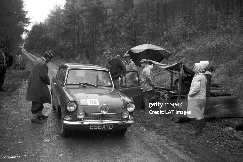 Rac Rally 1960 A R Allard / R Mackie, Allardette during the RAC Rally on November ...