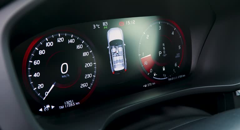 https://media.gettyimages.com/id/2167686814/video/futuristic-digital-speedometer-display-high-tech-control-panel-interface.jpg?b=1&s=640x640&k=20&c=9R6zOpE9bLiOygi-K21bUb5qNs1WJWBN3ueI2zSP5wI=