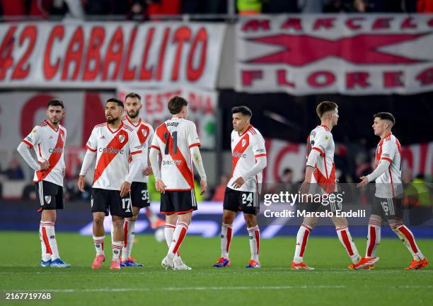 Players of River Plate leave the field after first half during a Liga Profesional 2024 match between River Plate and Newell's Old Boys at Estadio Mas...