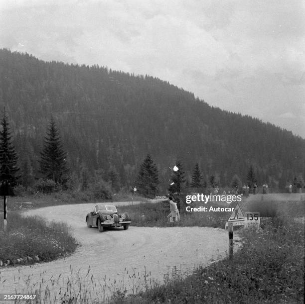 Alpine Rally 1950s 184 1950 Jaguar Xk120 Stock Photos, High-Res Pictures, and Images ...
