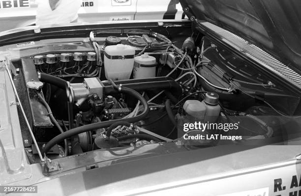 Ford Capri Injection System 94 Fuel Injection Engine Stock Photos, High-Res Pictures, and Images ...