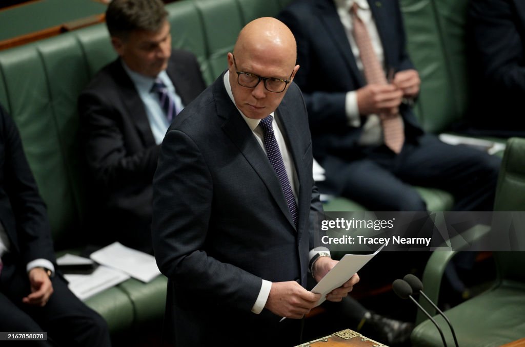 Australian Parliament Sits