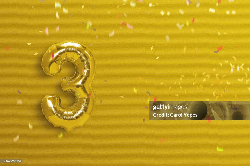 Number 3 foil balloon