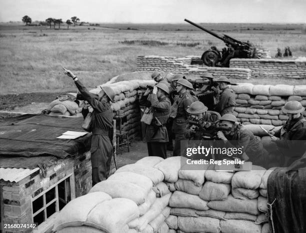 Ww2 Riot Control 287,340 World War 2 Stock Photos, High-Res Pictures, and Images - Getty ...