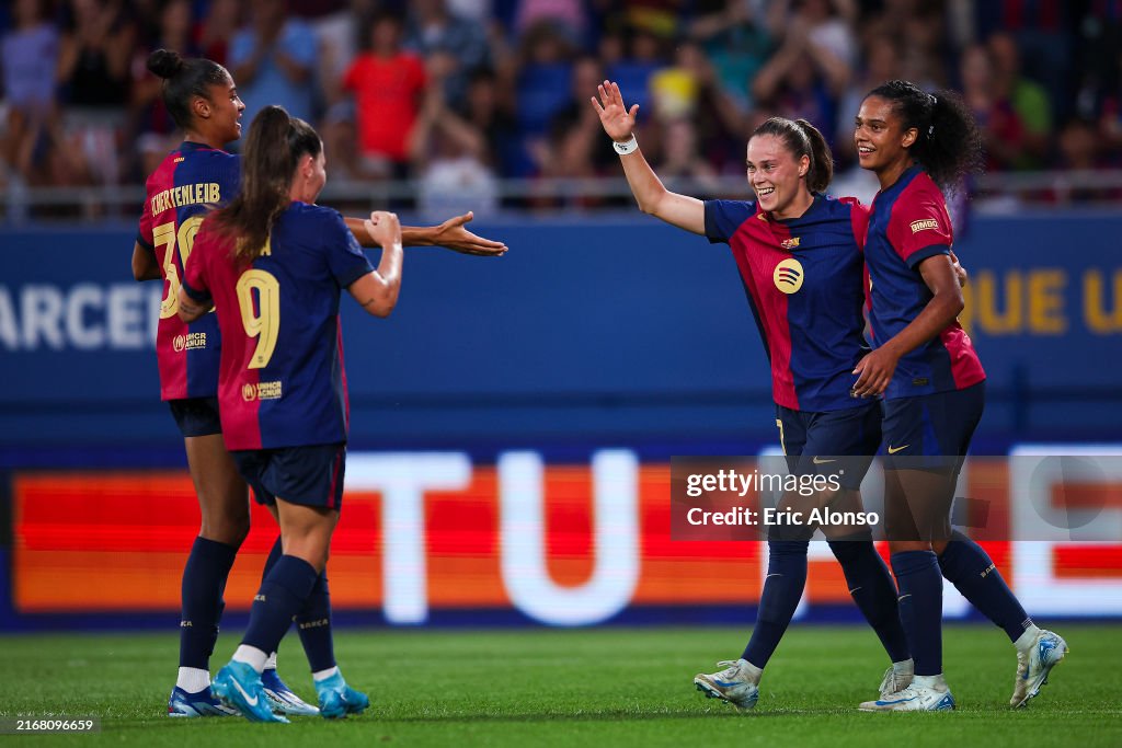 FC Barcelona v AC Milan - Women Pre-season Friendly