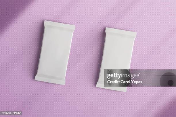 blank plastic package mockup/template in solid background - bustina foto e immagini stock