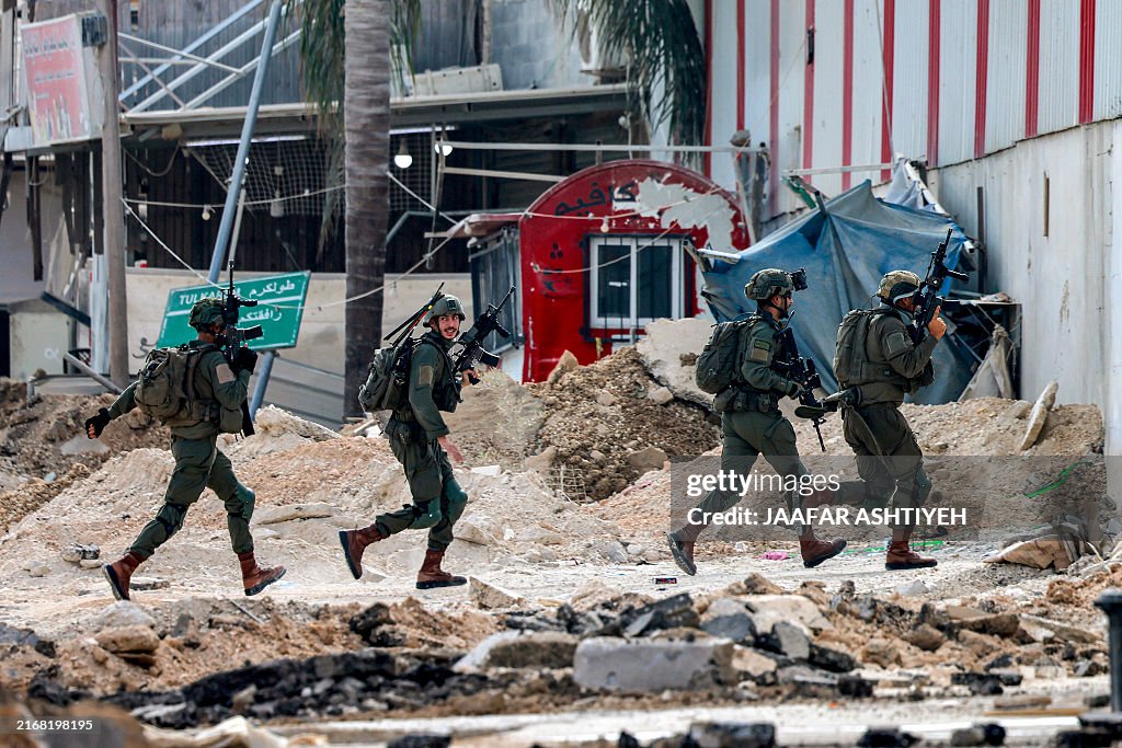 TOPSHOT-PALESTINIAN-ISRAEL-CONFLICT