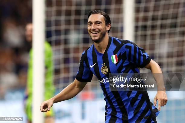 Matteo Darmian of FC Internazionale celebrates scoring his team's first goal during the Serie A match between FC Internazionale and Lecce at Stadio...