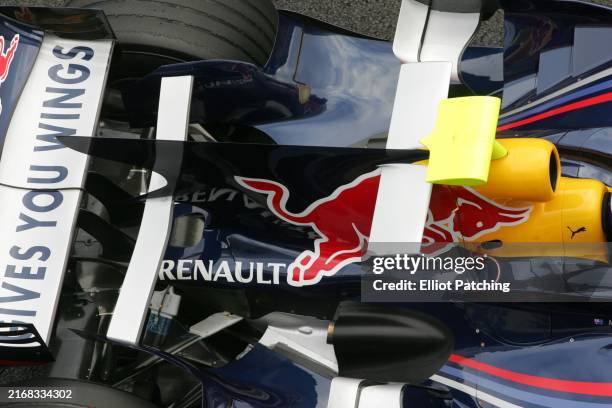 Rb4 Rear Wing 64 Bull Shark Fin Stock Photos, High-Res Pictures, and Images - Getty ...