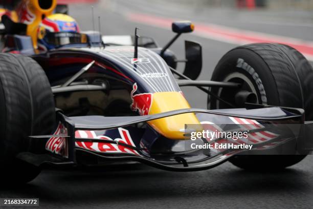 Rb4 Rear Wing 174 Formua One Testing Stock Photos, High-Res Pictures, and Images ...