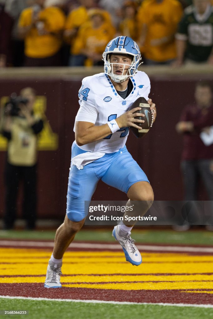 COLLEGE FOOTBALL: AUG 29 North Carolina at Minnesota