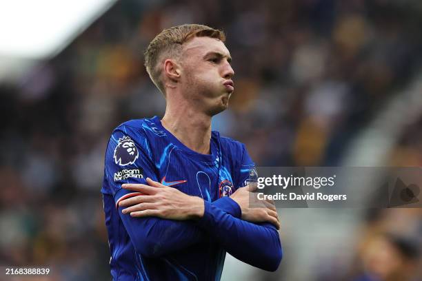 Cole Palmer of Chelsea celebrates scoring his team's second goal during the Premier League match between Wolverhampton Wanderers FC and Chelsea FC at...