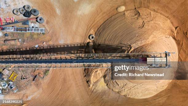 stone crusher machine - order stock pictures, royalty-free photos & images