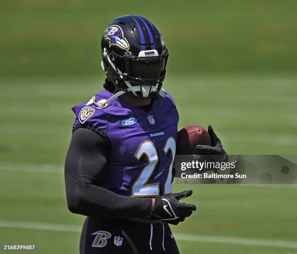 Baltimore Ravens running back Derrick Henry works out during team OTA open practice session.