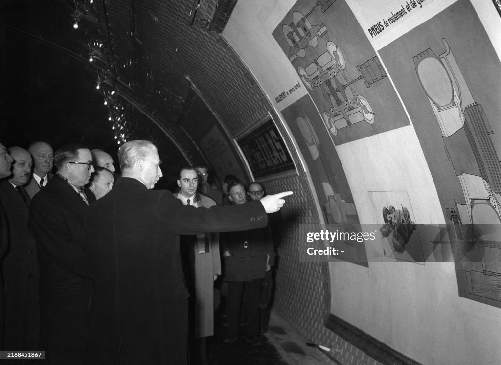 FRANCE-METRO-PARIS-MP 51-RAME SUR PNEUMATIQUE