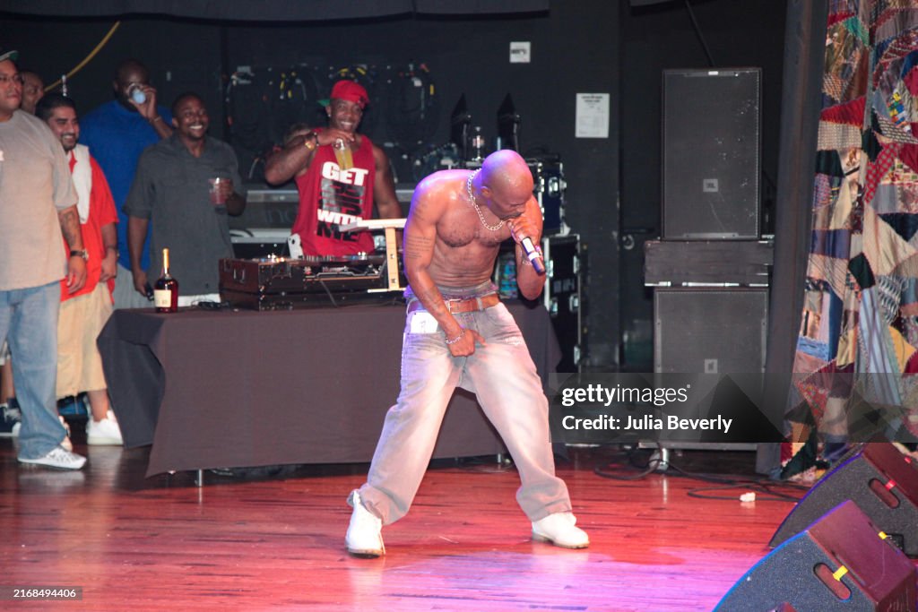 Dmx Rapper Tavi Rapper DMX performs in Houston, Texas in 2011. News Photo - Getty Images